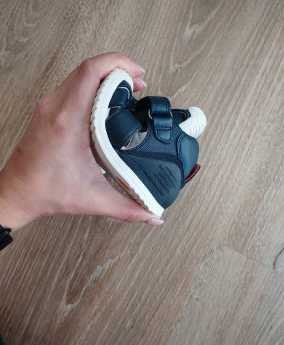 Sandálias TAM 18 biomecanics novas