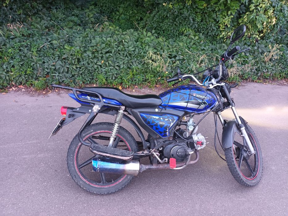 Продам мотоцикл Spark125c-2xwq +торг