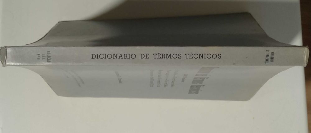 Dicionário de Têrmos Técnicos inglês-português/português-inglês