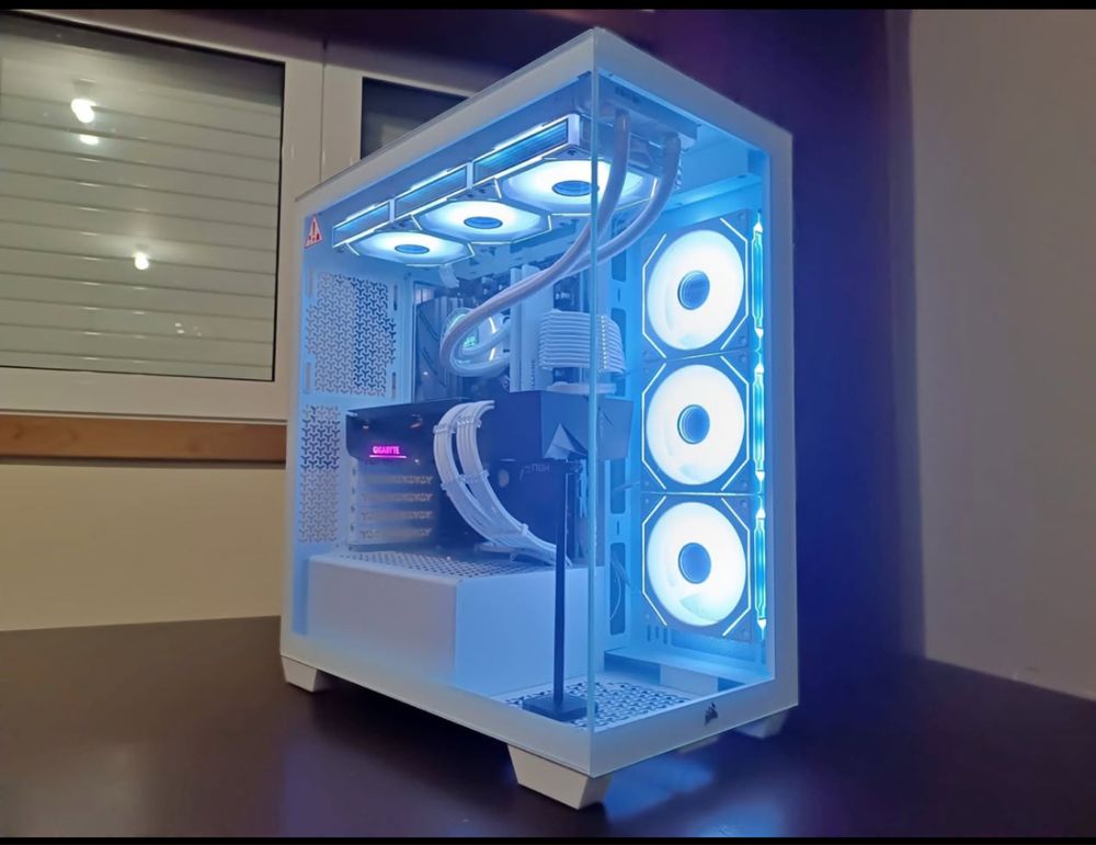 DESKTOP GAMING 32gbram ryzen7 5700x Rtx 3070ti
