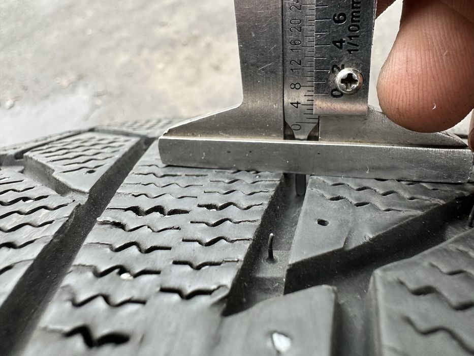 Шини 205 55 16 94T XL Hankook Winter I*Zept IZ2 пара