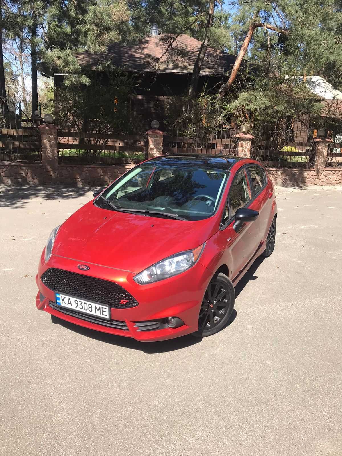 Продам Ford Fiesta ST line