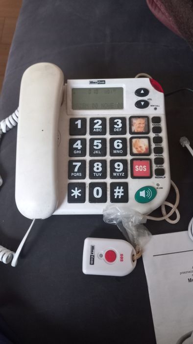 Telefon dla seniora Kx481 SOS z pilotem