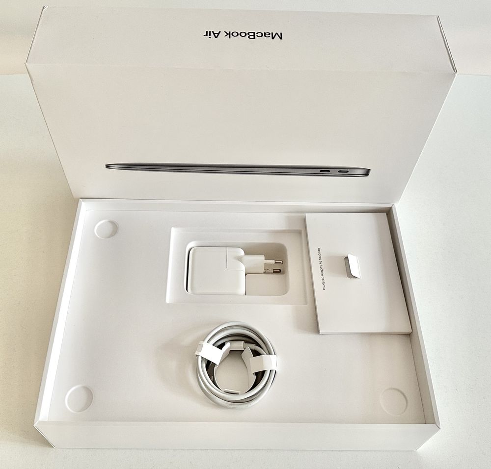 MacBook Air 13-inch 2018 Модель A1932 Space Gray 13.3/1.6GHZ/8GB/128GB