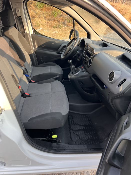 Peugeot Partner 1.6 HDI 3 Lugares