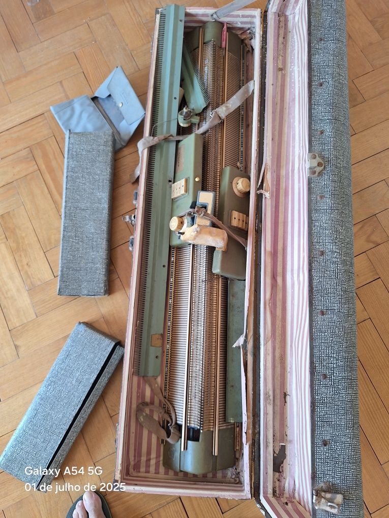 Tear Singer Heimstricher