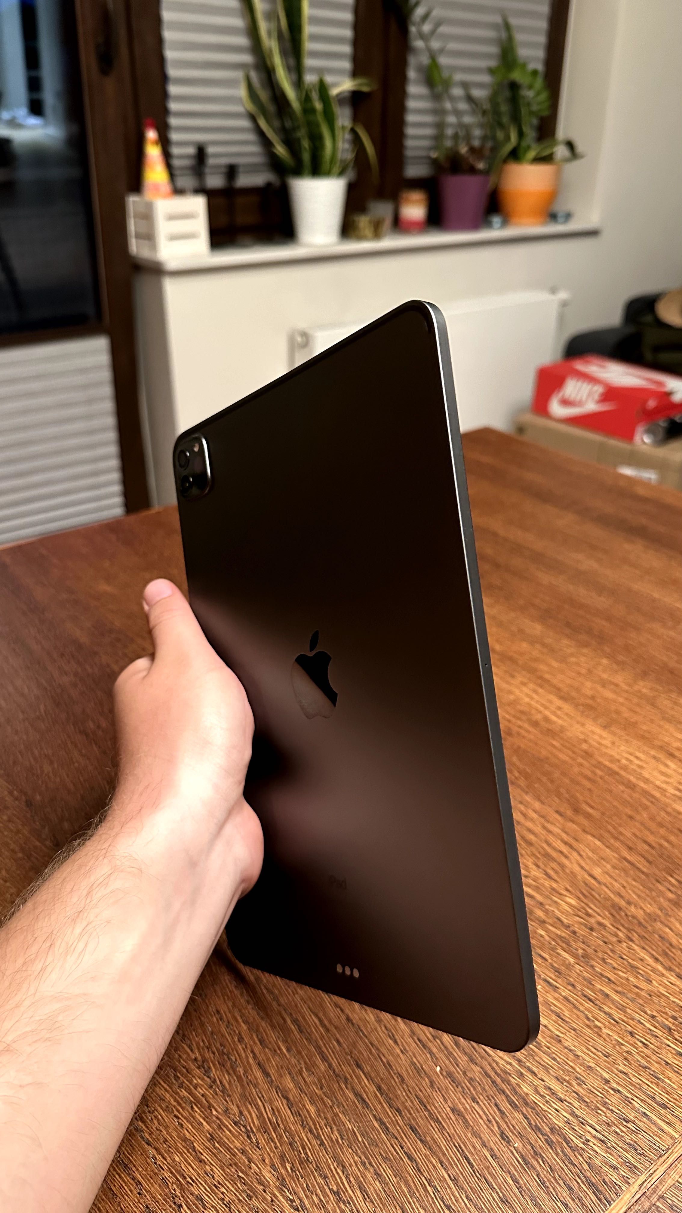 iPad Pro 11 cali 3rd gen m1 128gb. Piękny Case