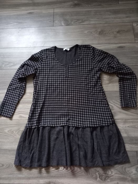 MYRINE ESSENTIALS sukienka tweedowa 40/42 L jak nowa cieplejsza