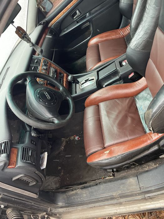 Разборка Audi a8 d2 Ауди а8 д2 4.2 1997