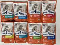 Вологий корм для котів та собак Клуб 4 лапи Club 4 paws