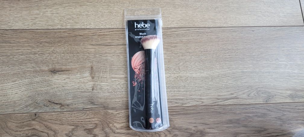 Pędzel do różu bronzera rozświetlacza Hebe Professional F02 jak nowy