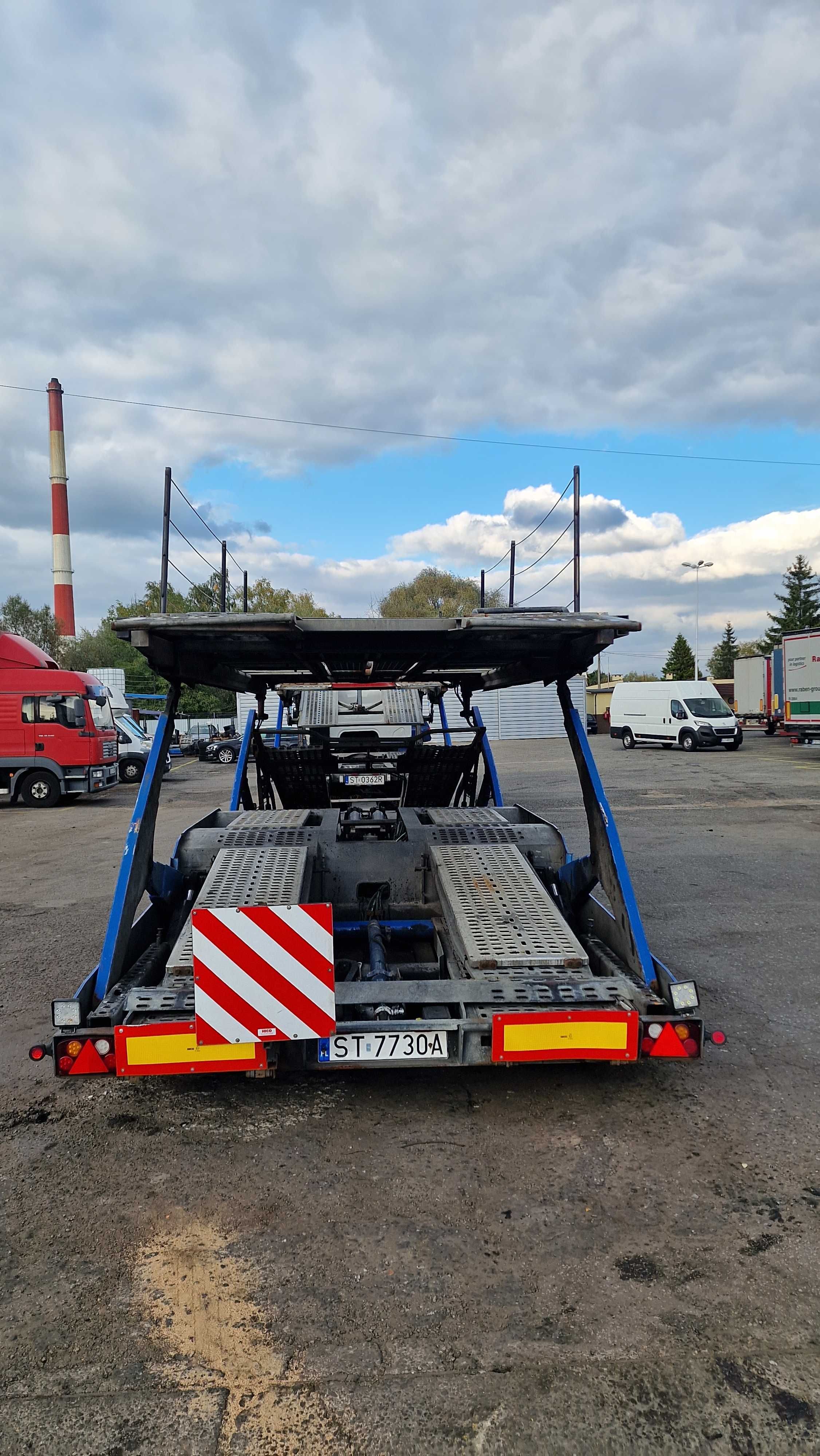 Ciężarówka Renault D WIDE autotransporter