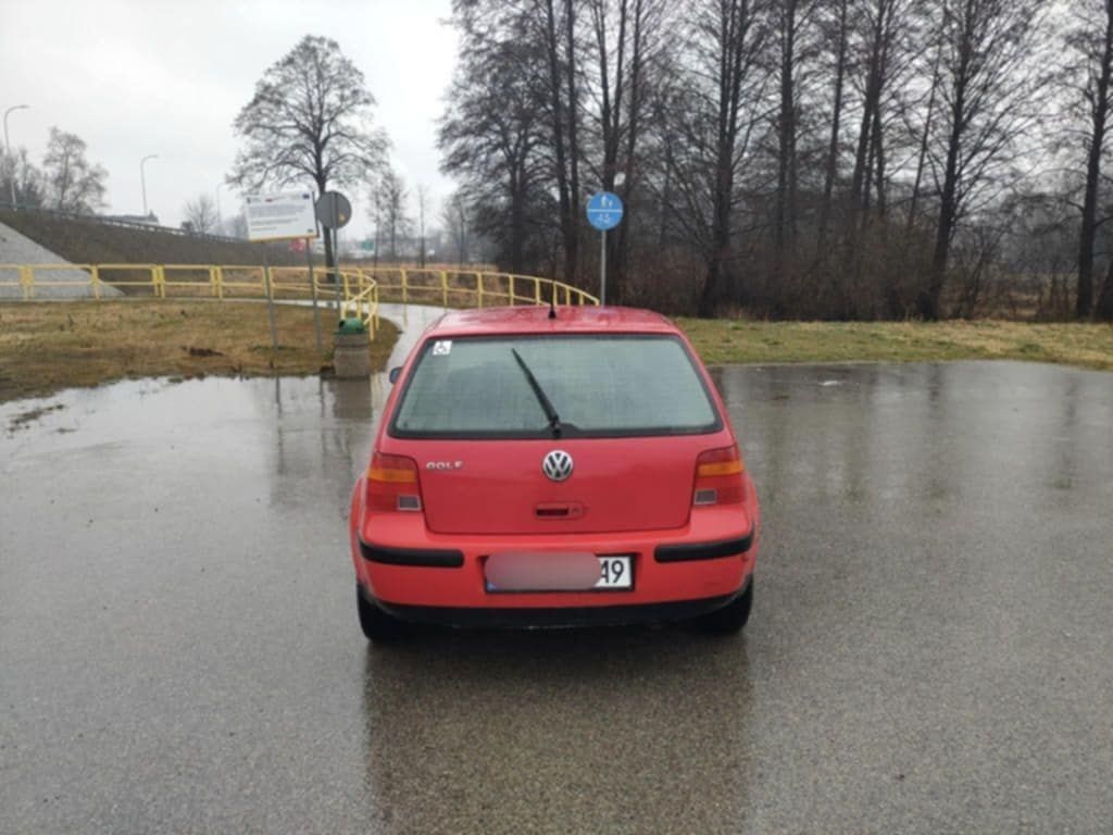 GOLF 4 1.4 1998 Czerowony