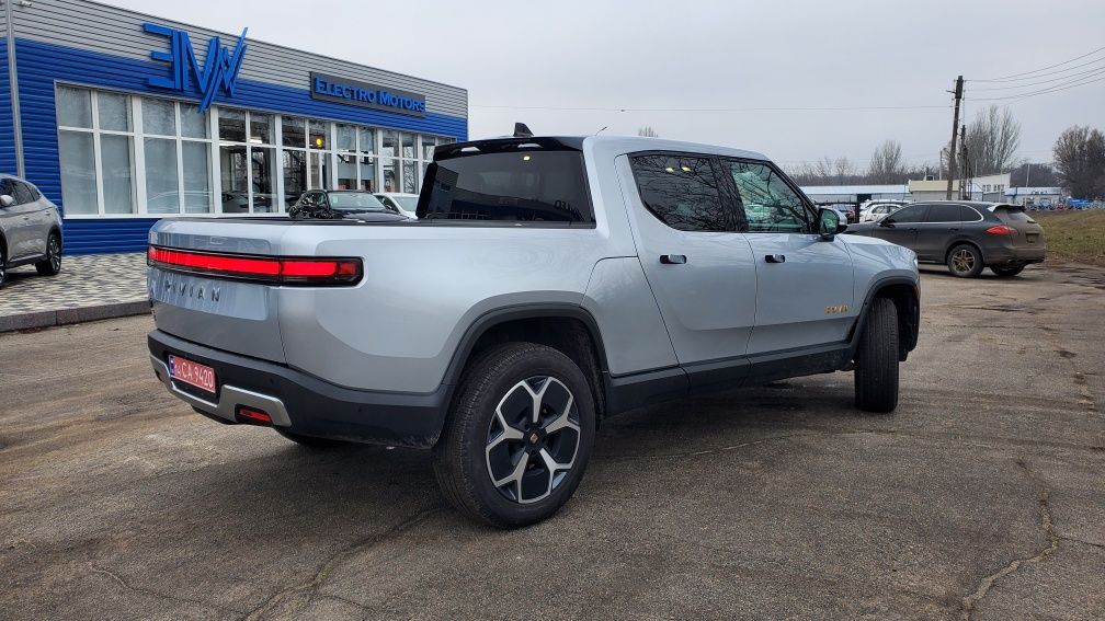 Rivian R1T 2022 135 кВт продаж/ обмін на квартиру в Києві
