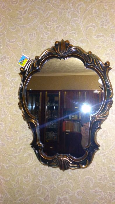 Зеркало в металлической литой оправе в стиле барокко времен С ССР