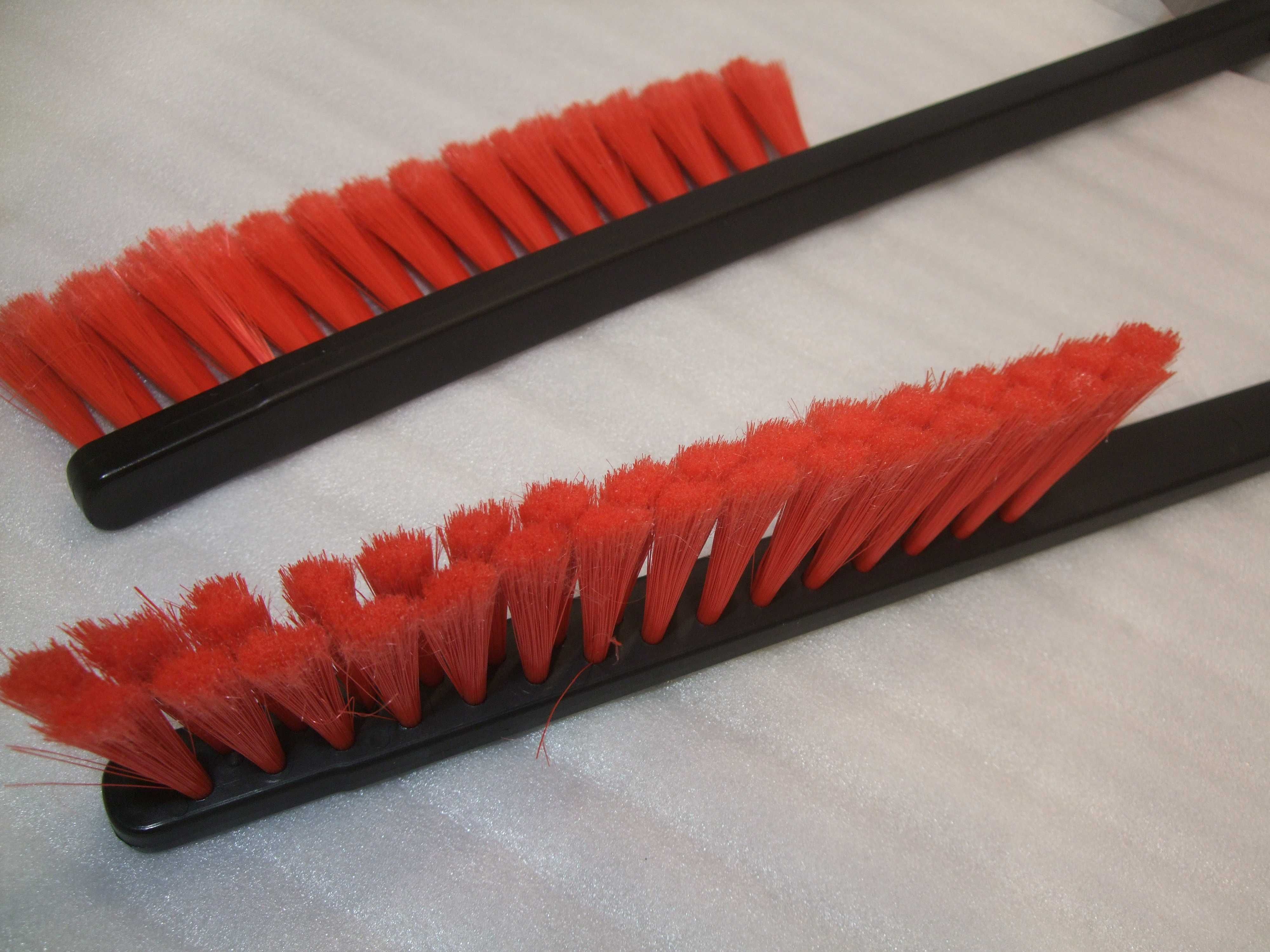ZMIOTKA SZCZOTKA  Plastikowa Rączka WĄSKA DŁUGA WŁOSIE Nylon 45/25 cm