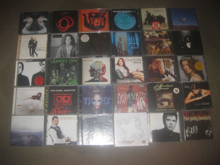 Excelente Lote de 90 CDs!