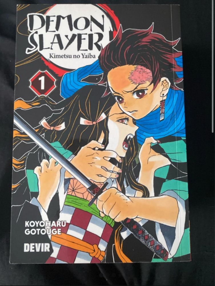 volumes 1-6 demon slayer