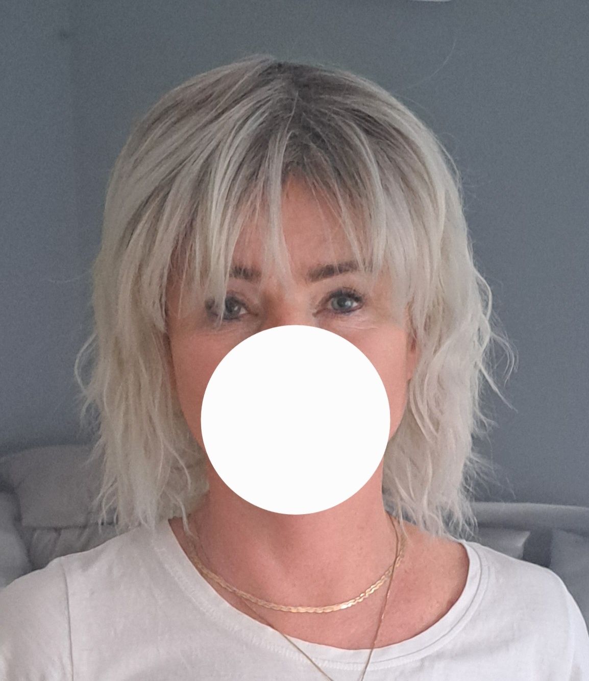 Peruka ze zdjęcia platynowy blond