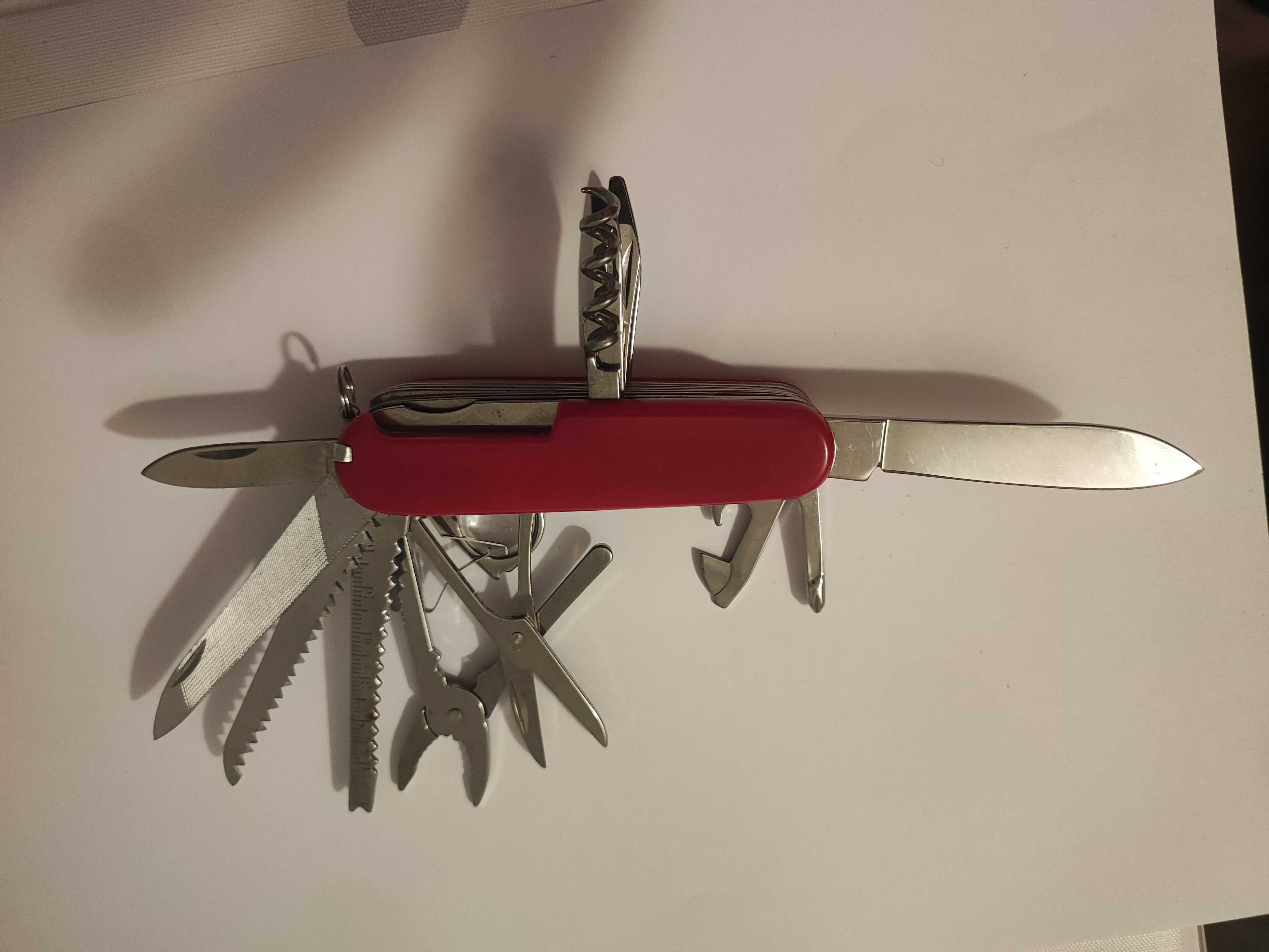Scyzoryk Multitool