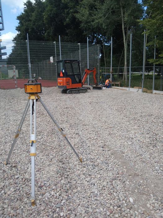 Usługi minikoparki koparki wywrotka wynajem prace ziemne