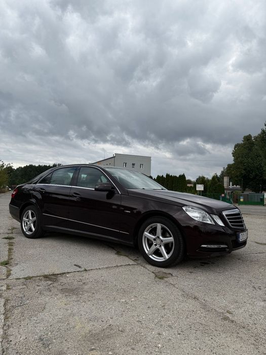 Mercedes-Benz Klasa E Mercedes E200cgi W212 Salon Polska, drugi właściciel