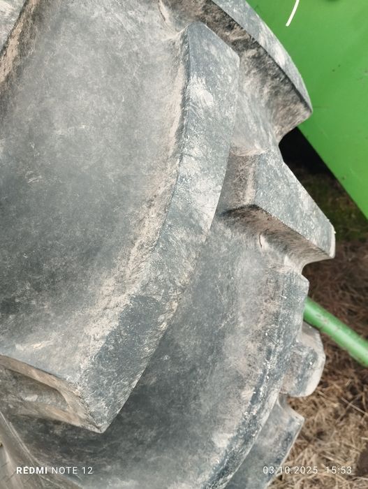 Комбайн свіжопригнаний John Deere 955