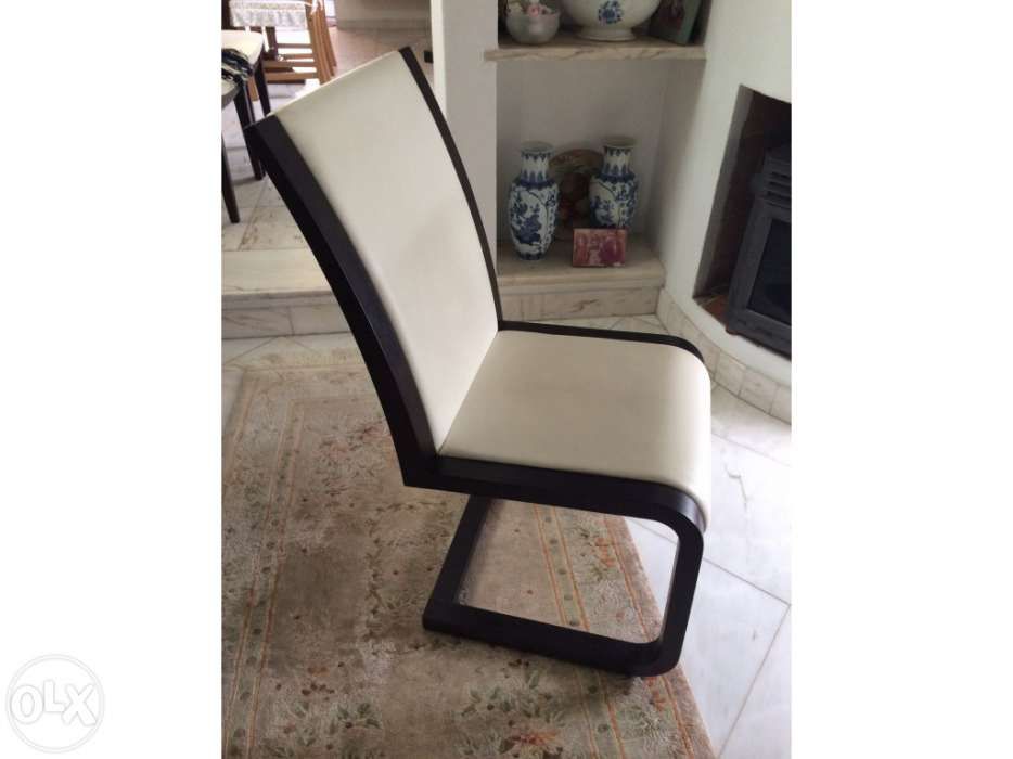 Cadeiras design Wengue e pele