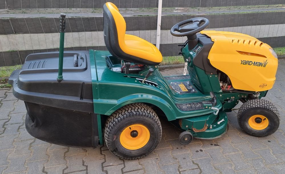 Kosiarka traktorek MTD Yard-Man