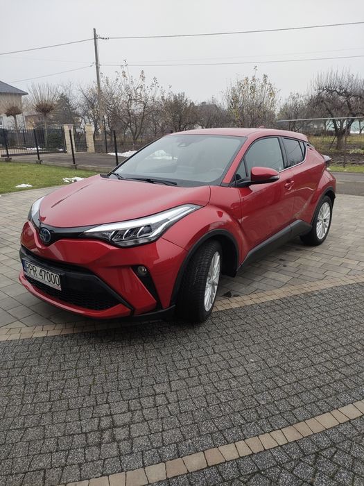Toyota C-HR hybrid 2022