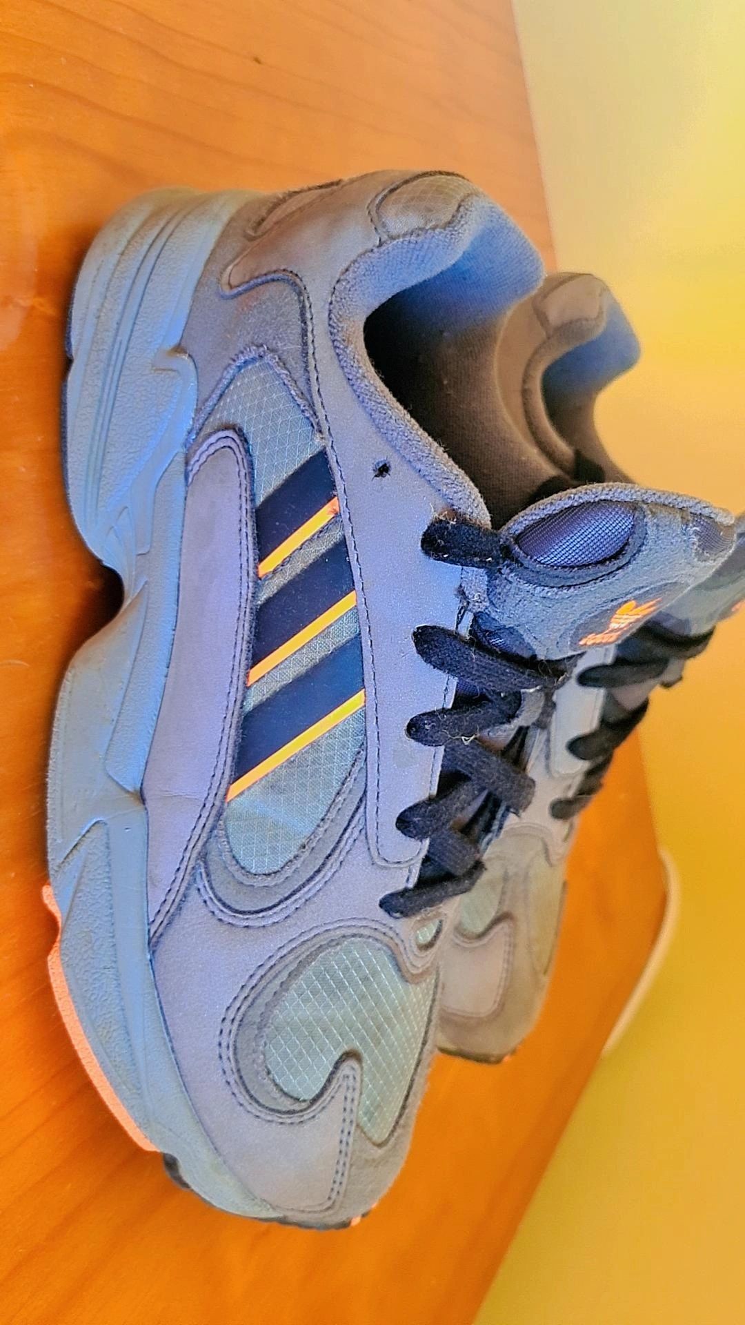 Sapatilha adidas torsion x