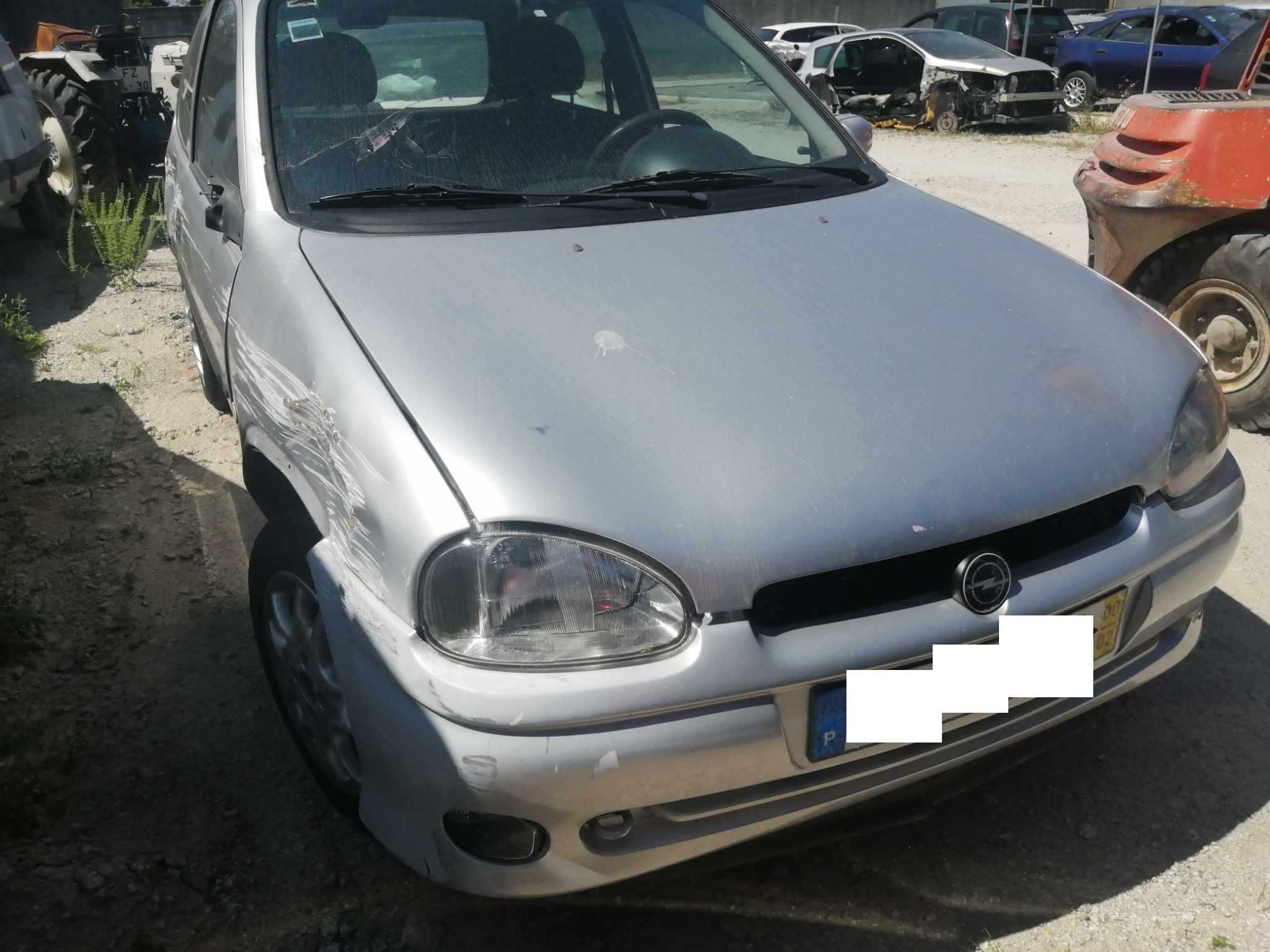 Para peças Opel Corsa B 1.2 i 16V Ano 2000