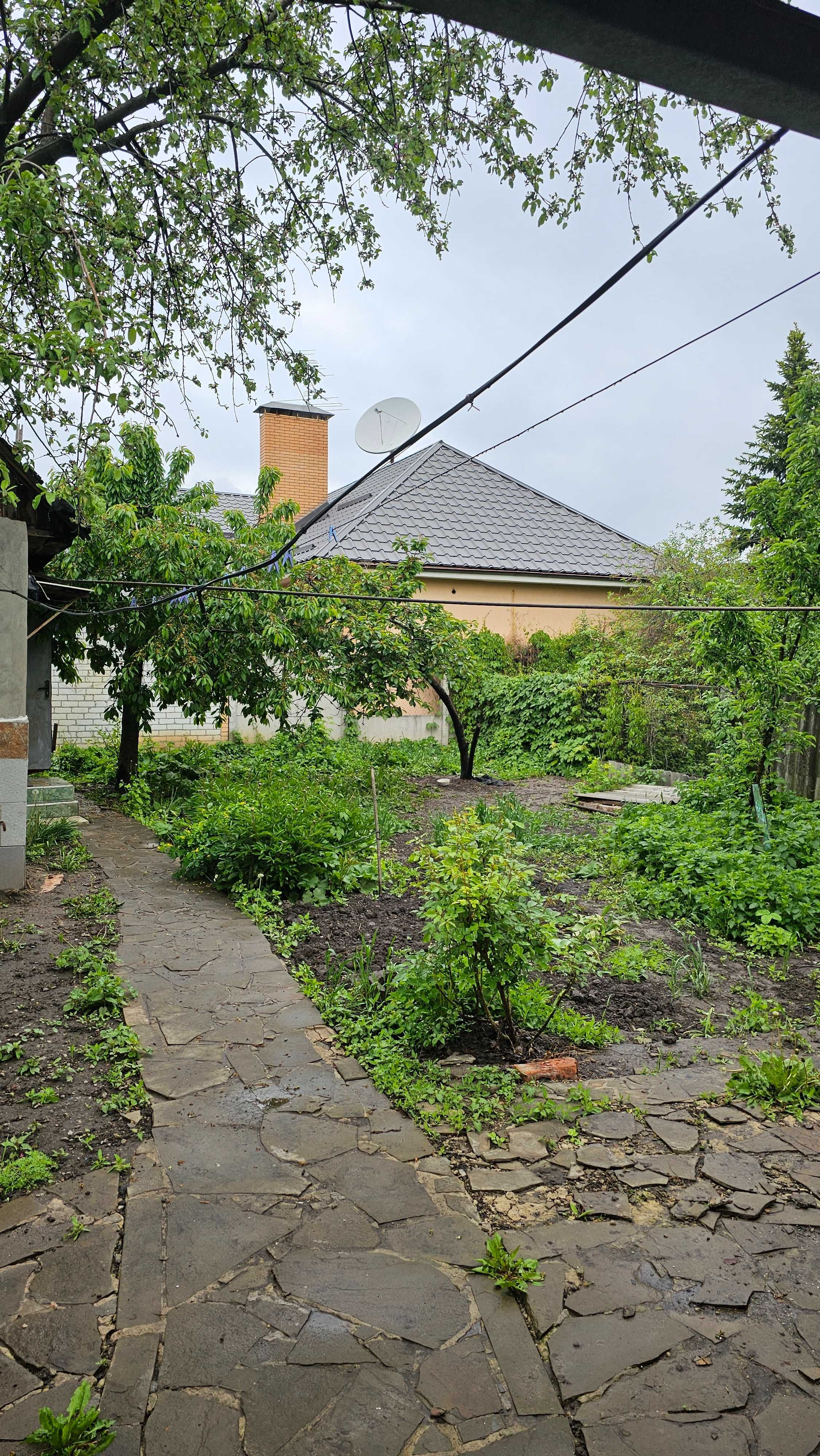 Продажа Срочно   1/2 будинку 10 хв Холодна Гора