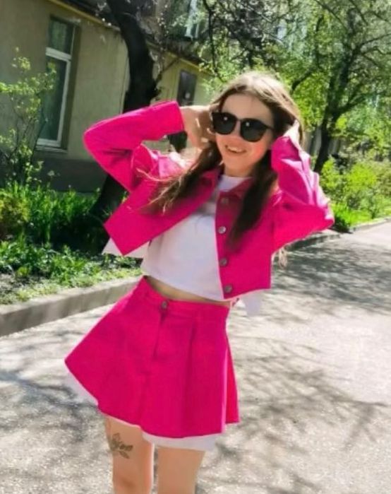 Мега крутой костюм с юбкой шортами р.М