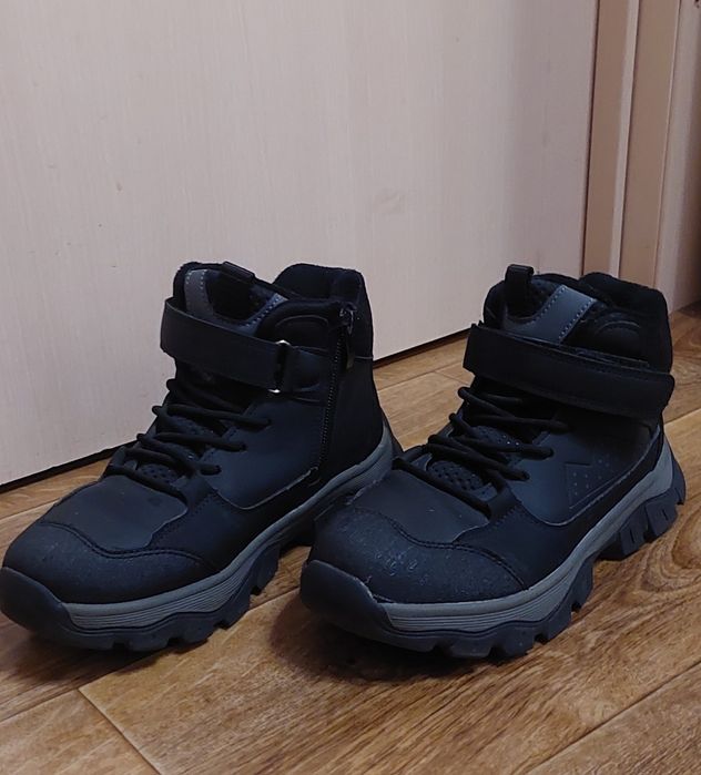 Зимові ботинки 35р.