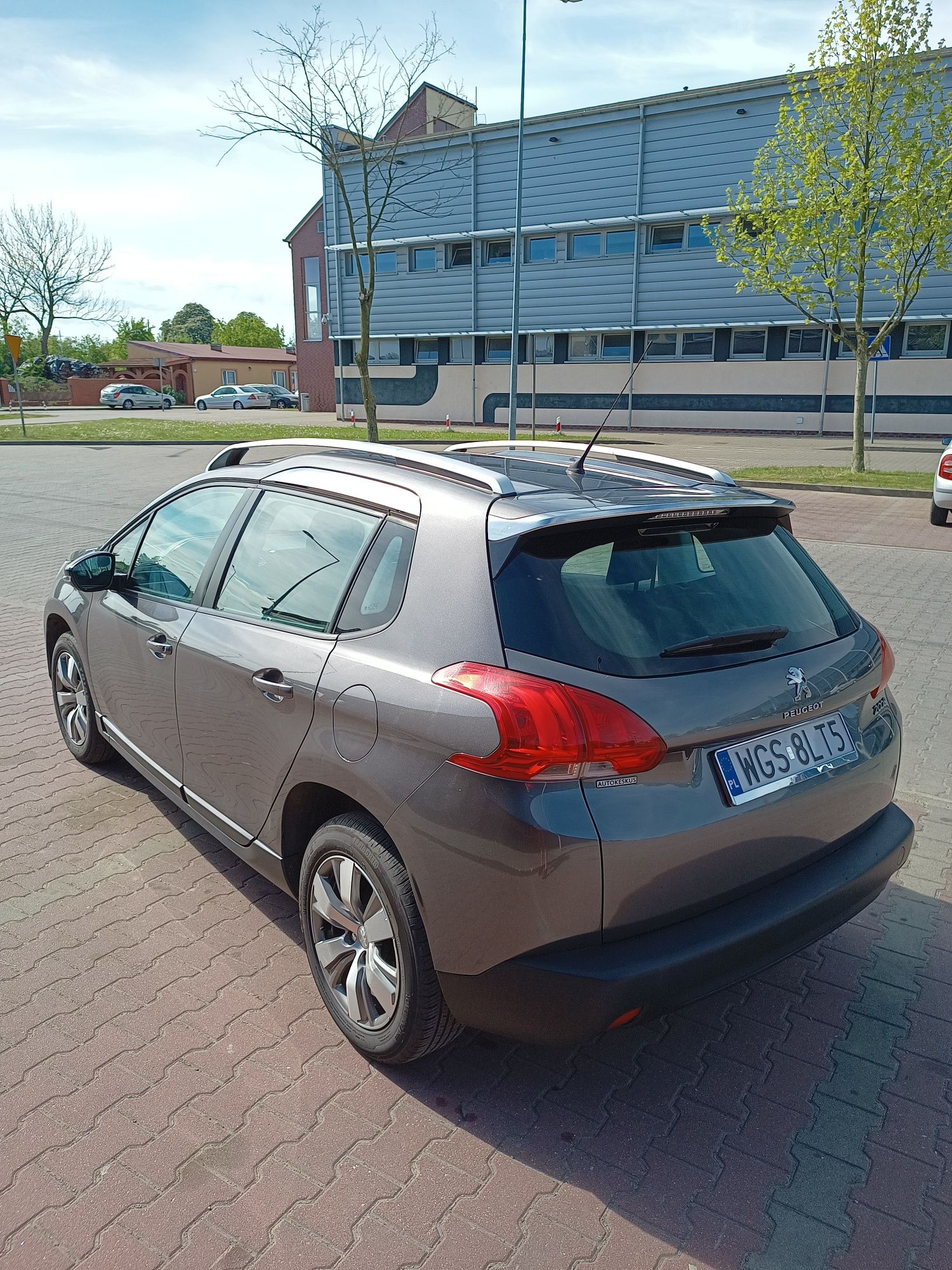 Peugeot 2008 1,2 Puretech 2013r.