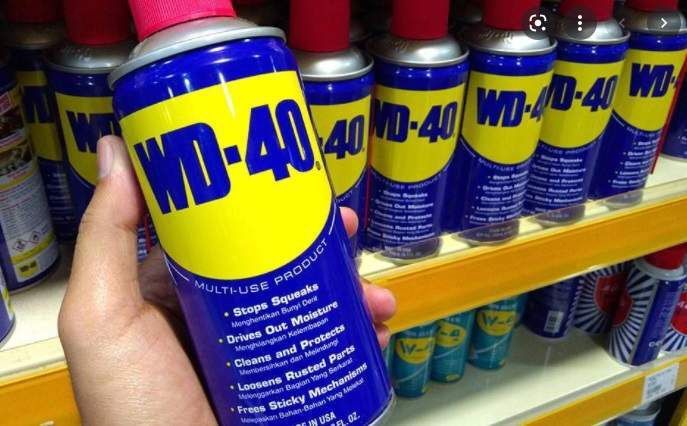 WD 40 400ml cena za 1szt