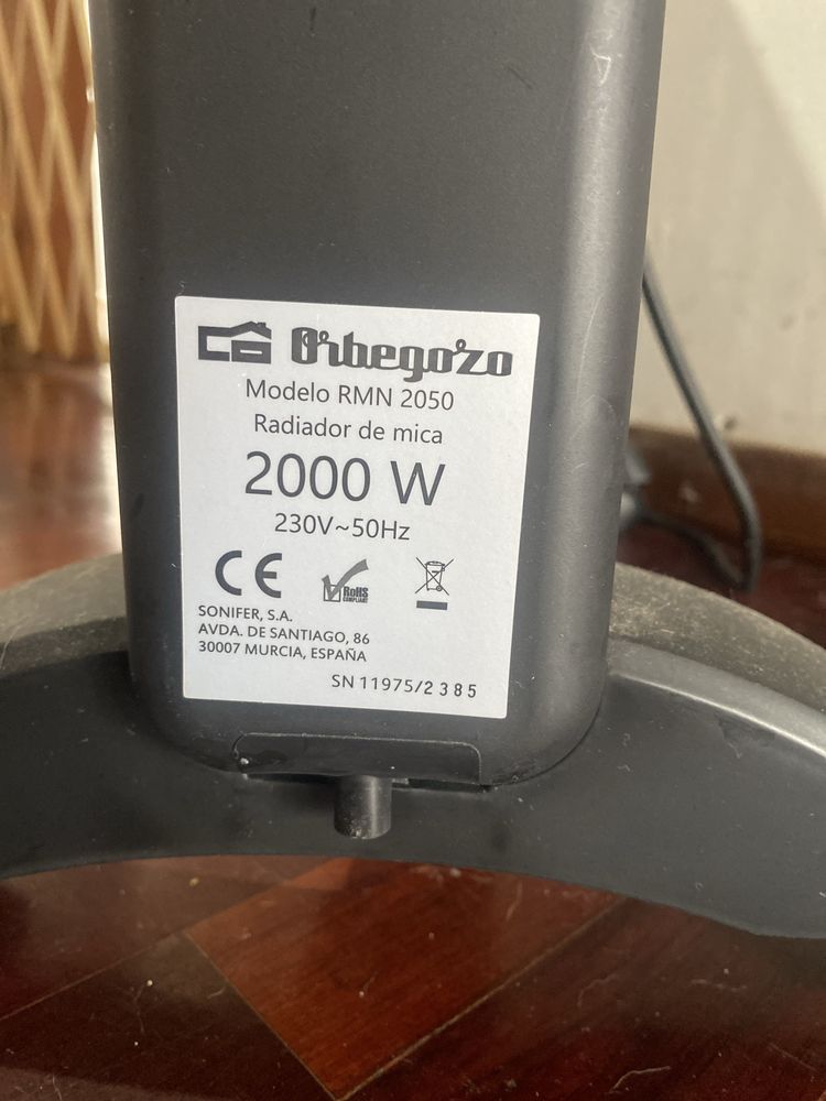 Aquecedor de mica Orbegozo
