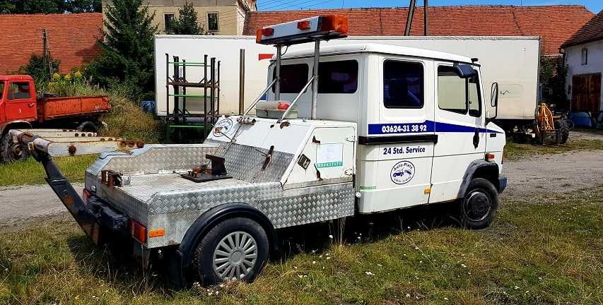 Mercedes 510 holownik Specjalny oryginał Widelec do holowania aut 91r
