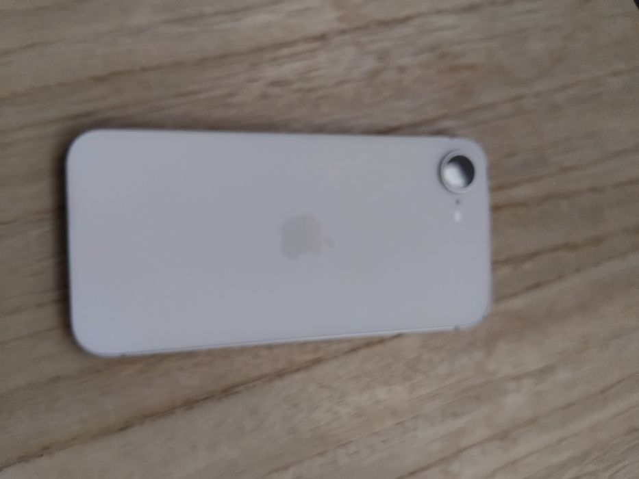 Iphone 16e bateria 100% , valor negociável