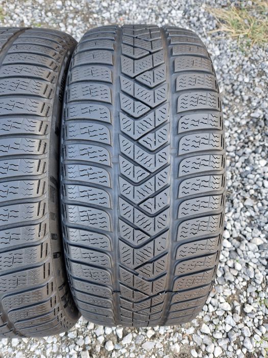 Opony zimowe Pirelli Sottozero 3 Winter 225/45r18 (95V) XL