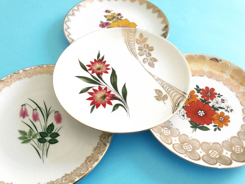 Conjunto de 4 Pratos Winterling, Alemanha / anos 40 / Padrão de flores