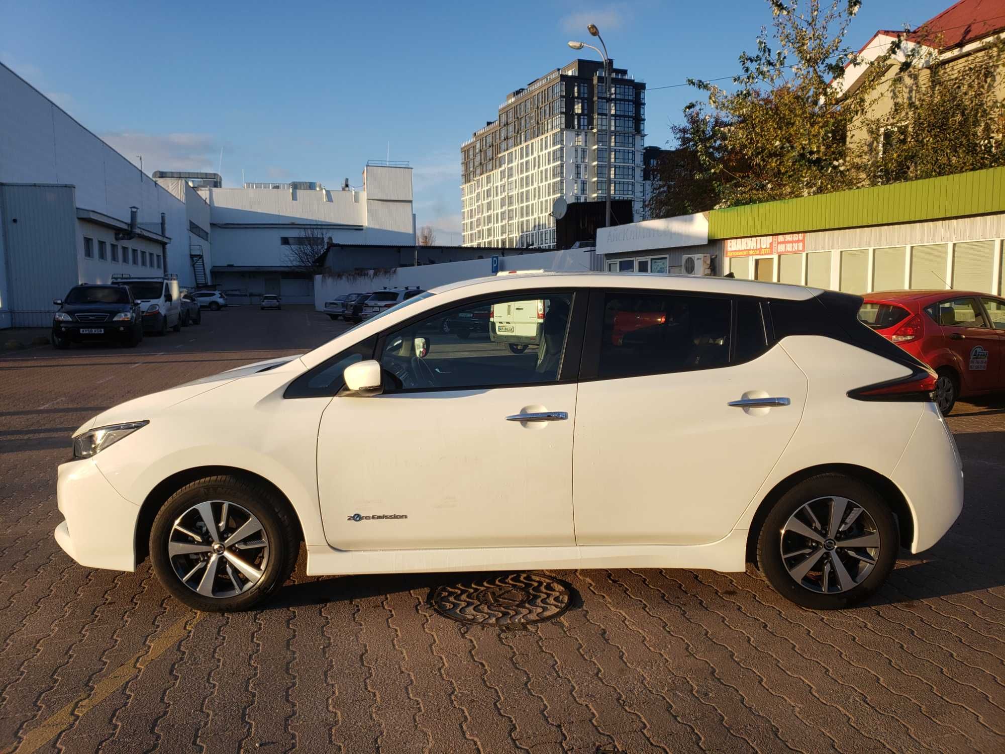 Nissan Leaf 40kwh.2019рік.