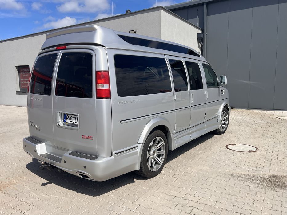 GMC Savana nie chevrolet Express Salonka