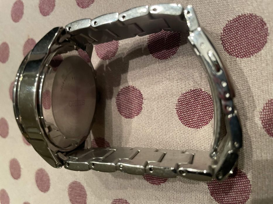 Zegarek solarny Seiko SSC559P1 model V172