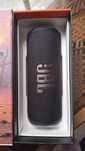 JBL Flip 6 - como nova