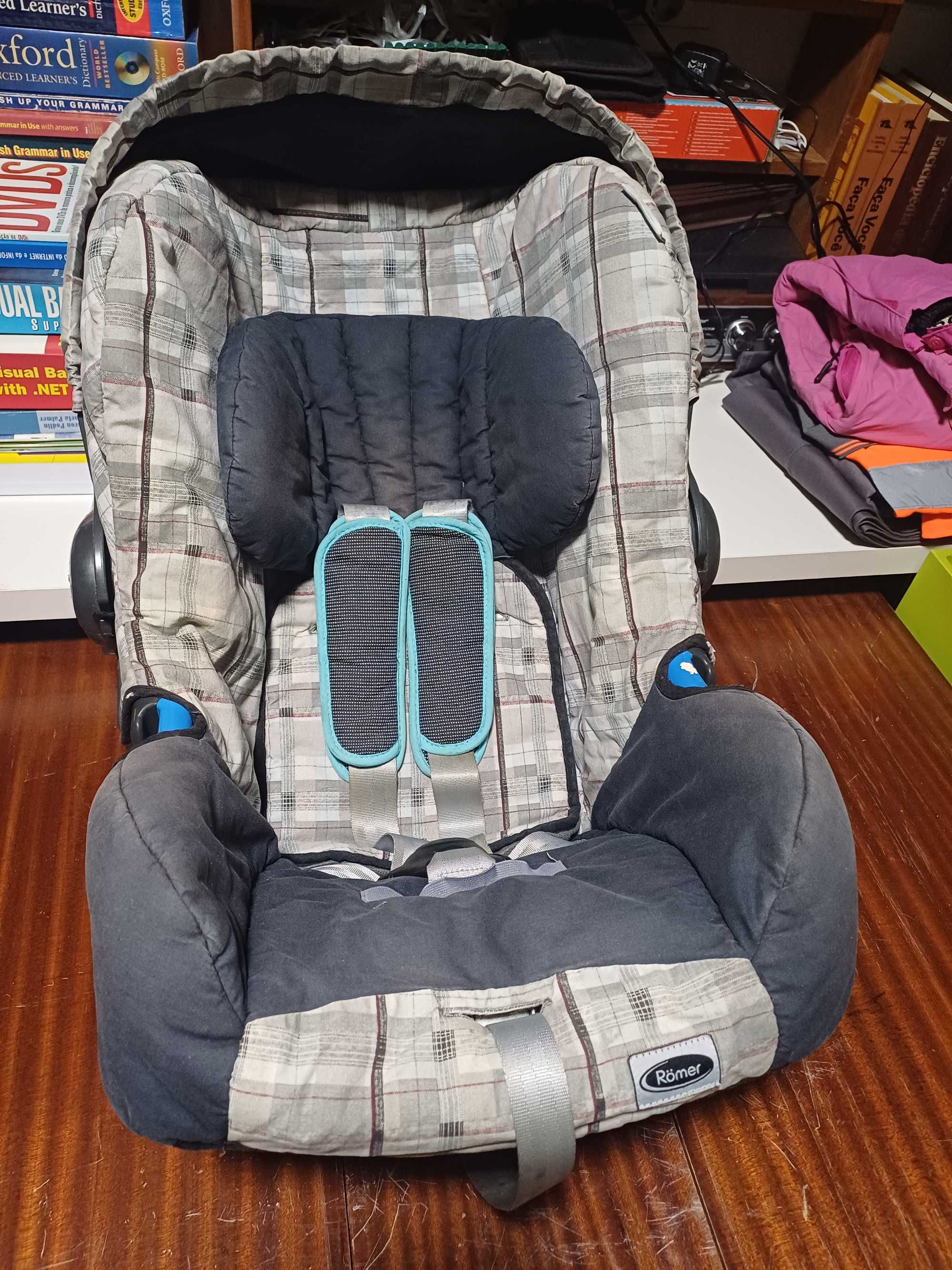 Ovo ou coquinho auto ROMER para transporte de bebê
