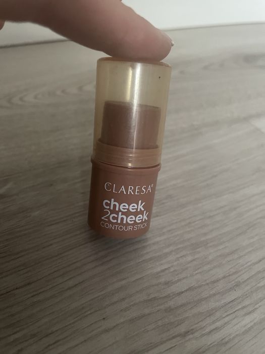 Bronzer w sztyfcue Claresa