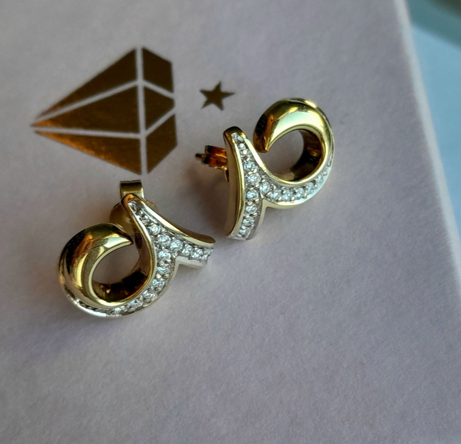 R.9 Pierścionek 3.9g Sygnet Diament 0.24ct Złoto 585 WYCENA