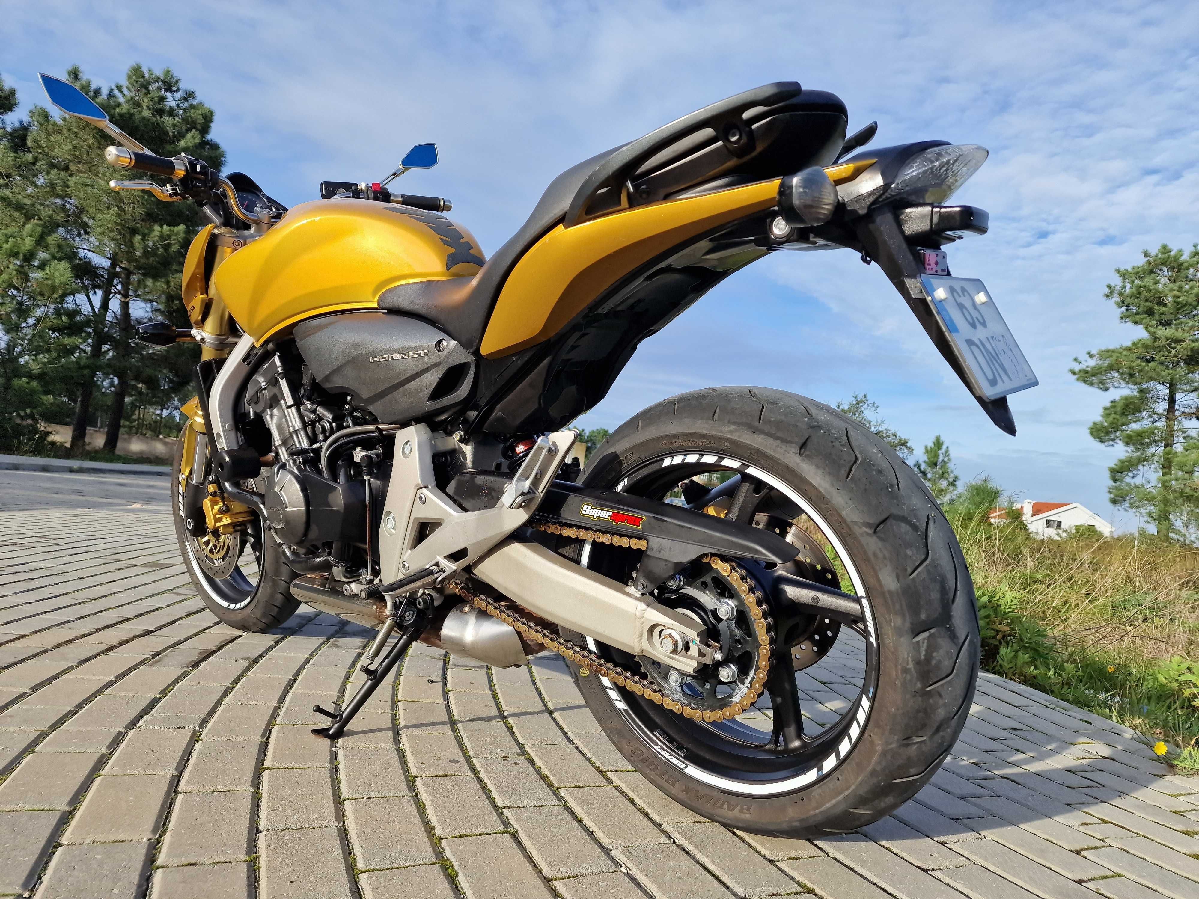 Honda CB 600 F Hornet